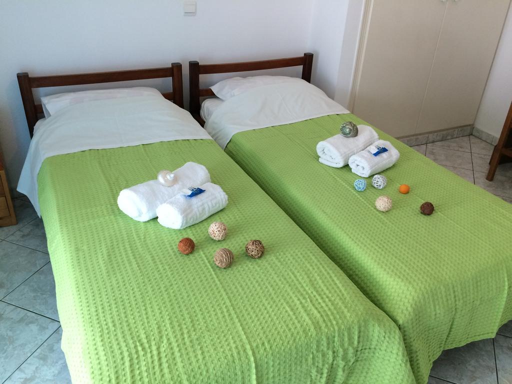 Paros Rooms Dora ภายนอก รูปภาพ