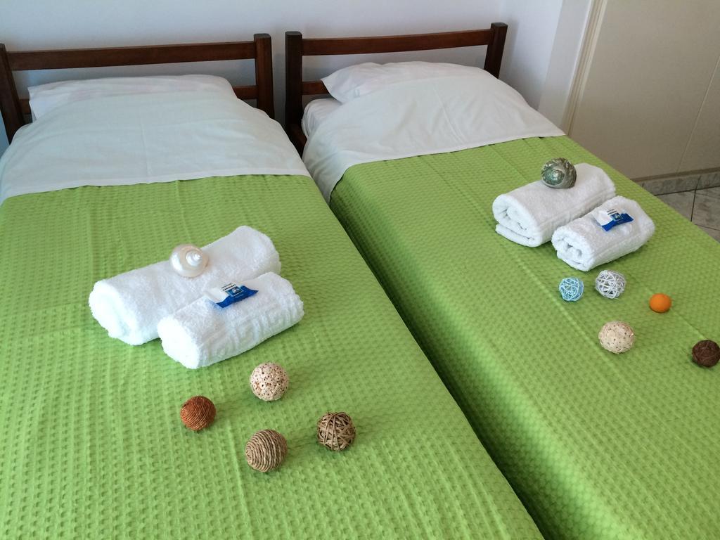 Paros Rooms Dora ห้อง รูปภาพ