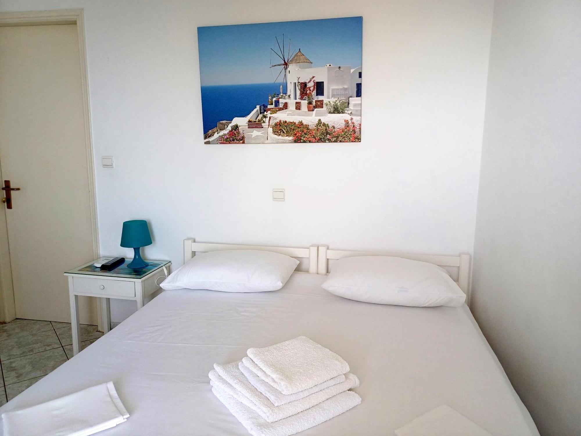 Paros Rooms Dora ภายนอก รูปภาพ