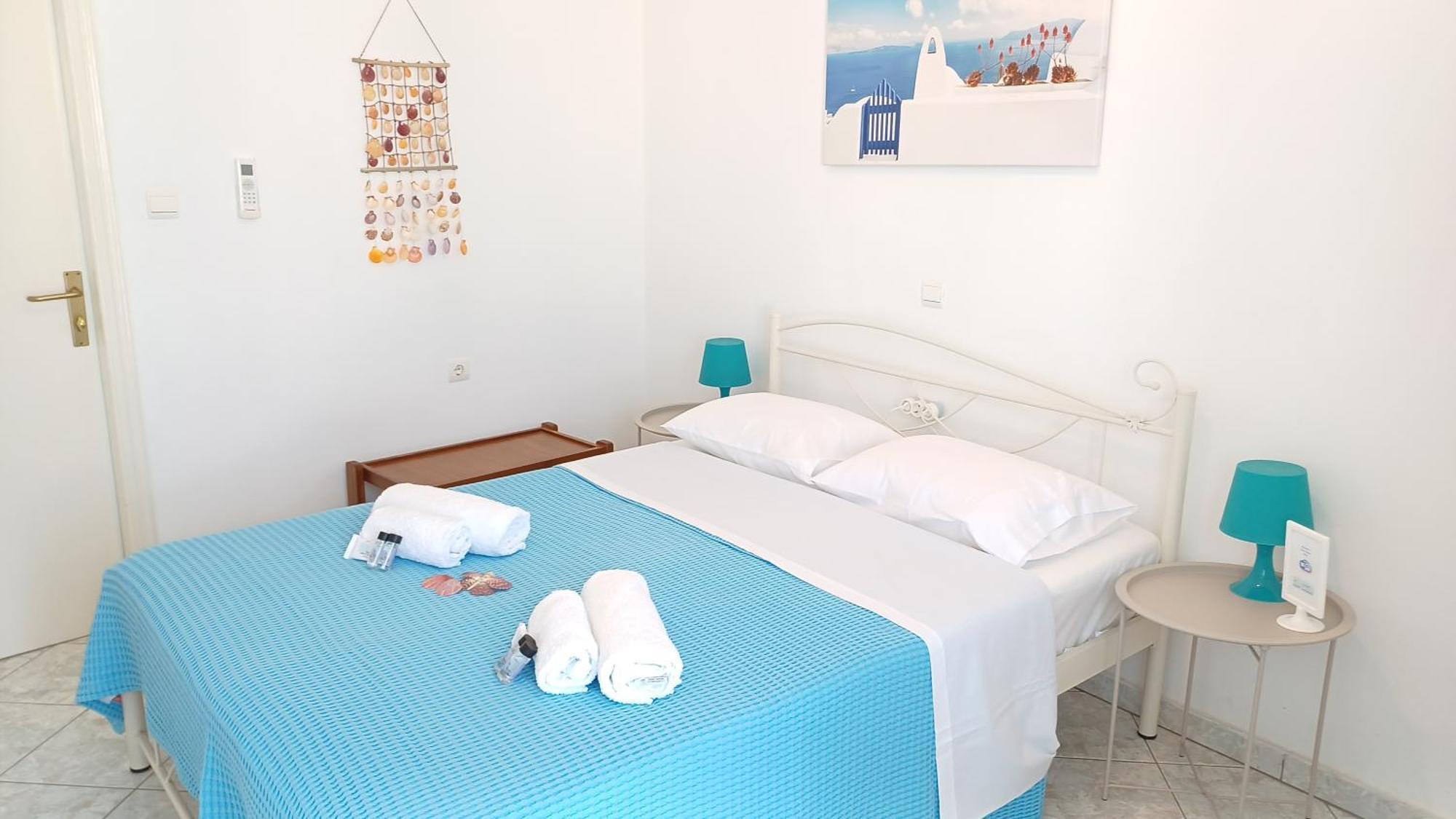 Paros Rooms Dora ภายนอก รูปภาพ