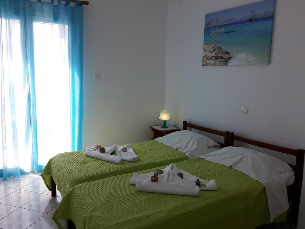 Paros Rooms Dora ภายนอก รูปภาพ